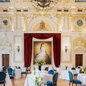 Aurea Ana Palace By Eurostars Company 5* בודפשט