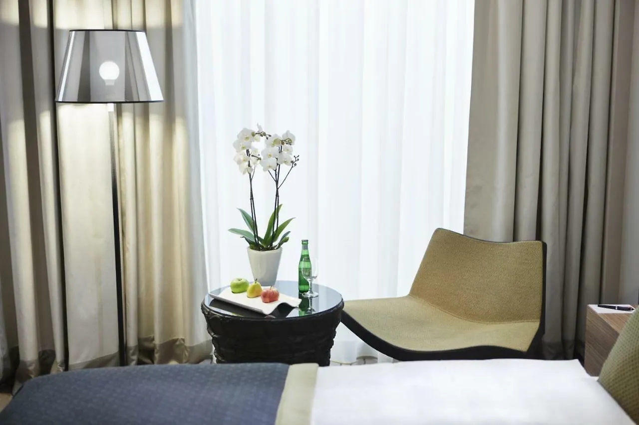 Steigenberger Hotel Am Kanzleramt Berlin 5*,